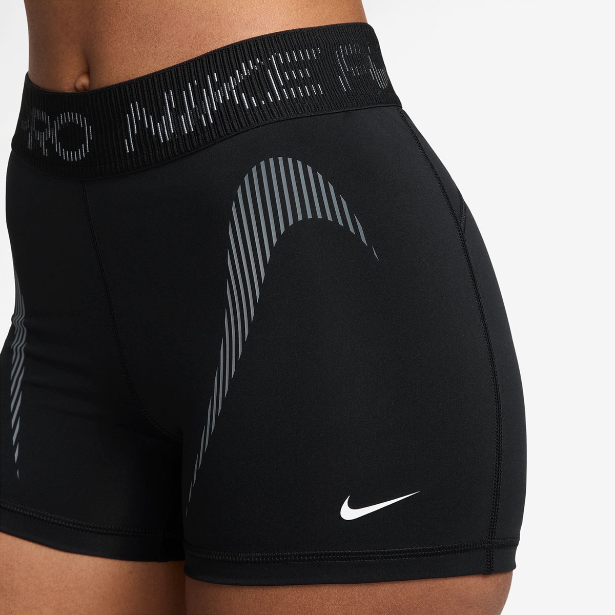Leggings Tipo Calções de Mulher Pro Preto-4