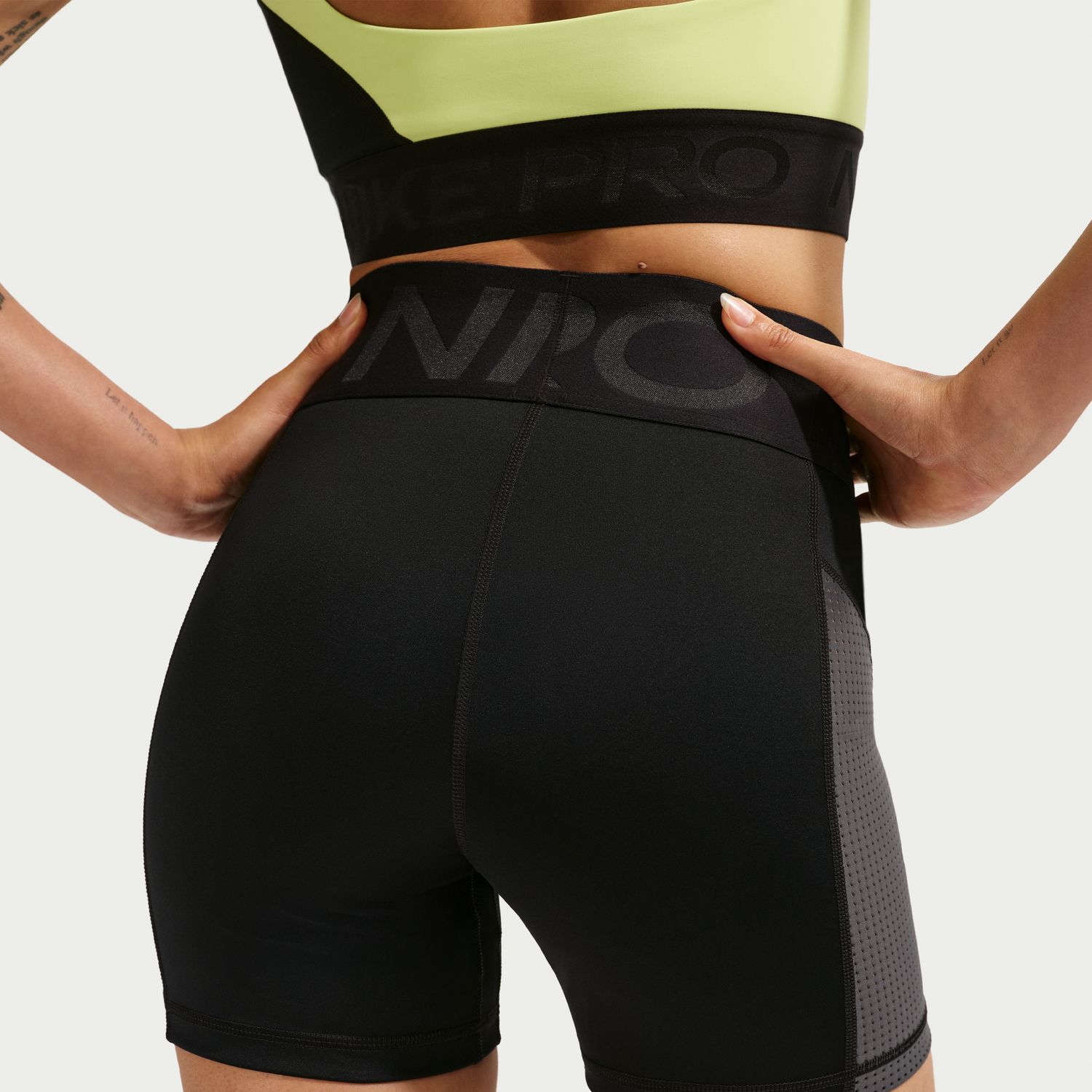 Leggings Tipo Calções de Mulher Pro Sculpt Preto-5