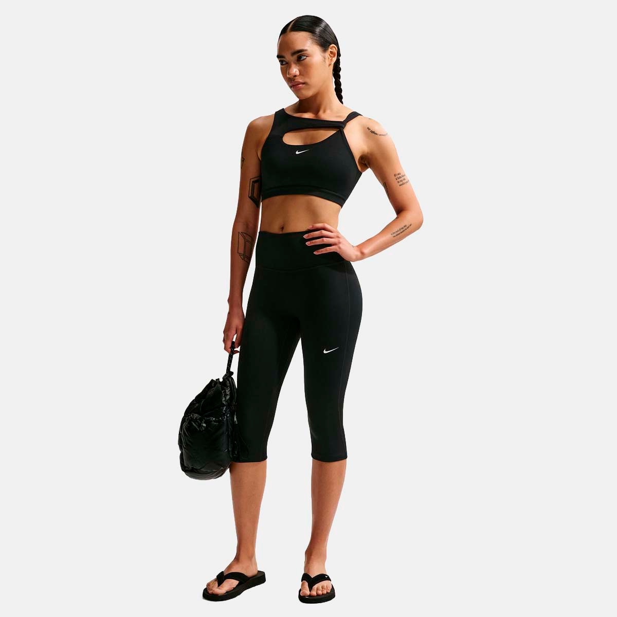 Imagem 0 de Leggings de Mulher W Nk DF One HR Capri Useam