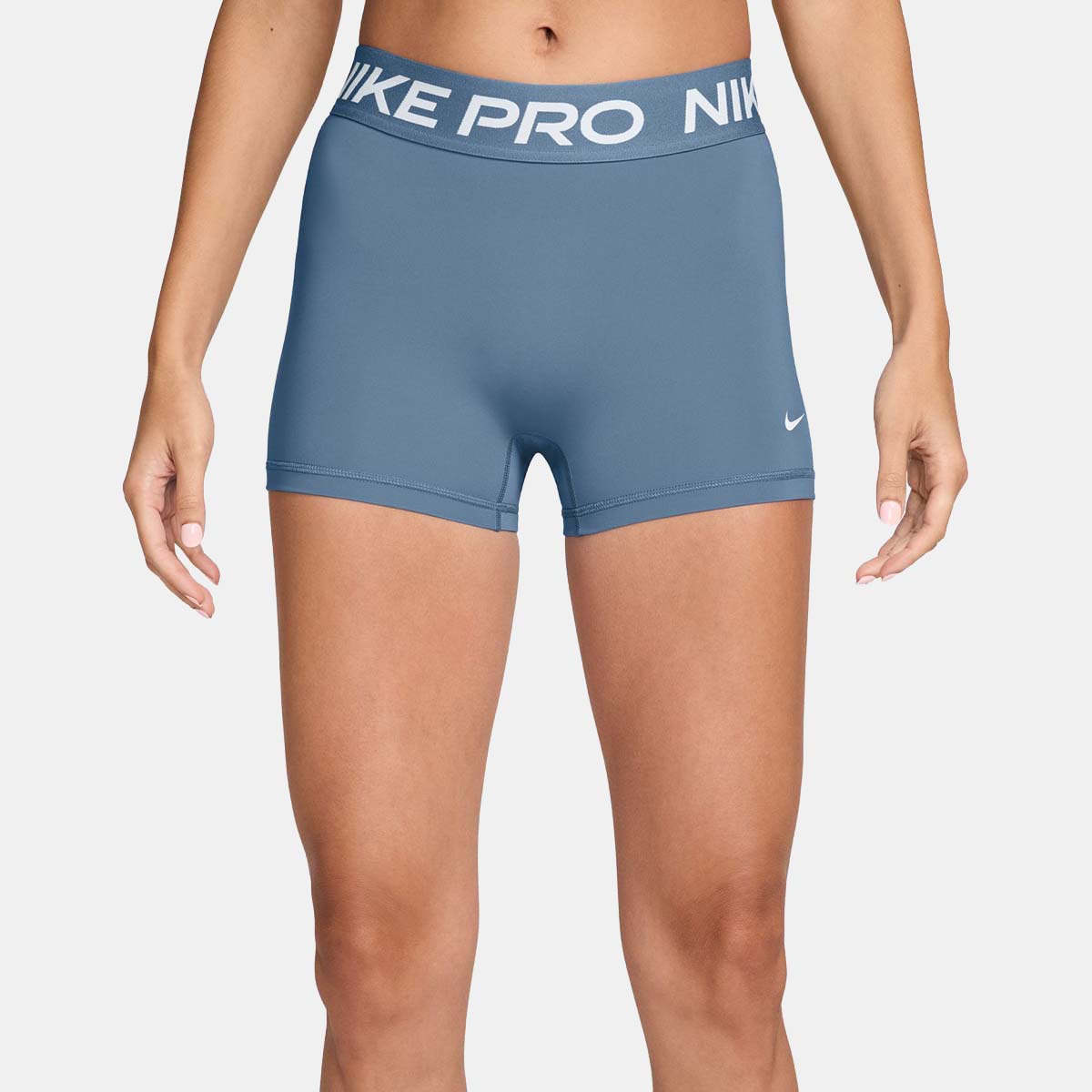 Imagem 0 de Leggings Tipo Calções de Mulher W NP DF 365 Mr 3In Short Usm