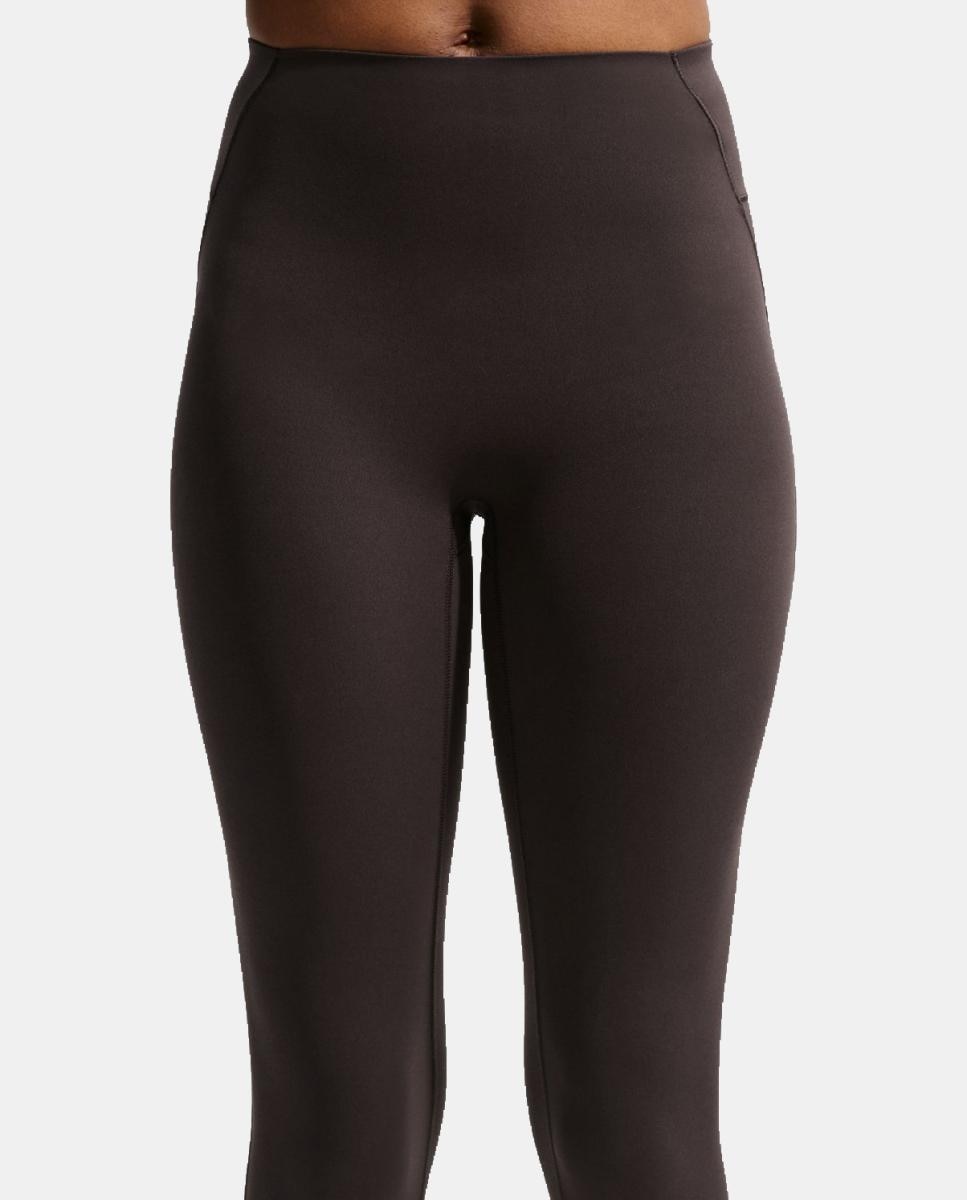 Malla de mujer Studio Stretch 26'' NikeSKIMS - Marrón Marrón-3