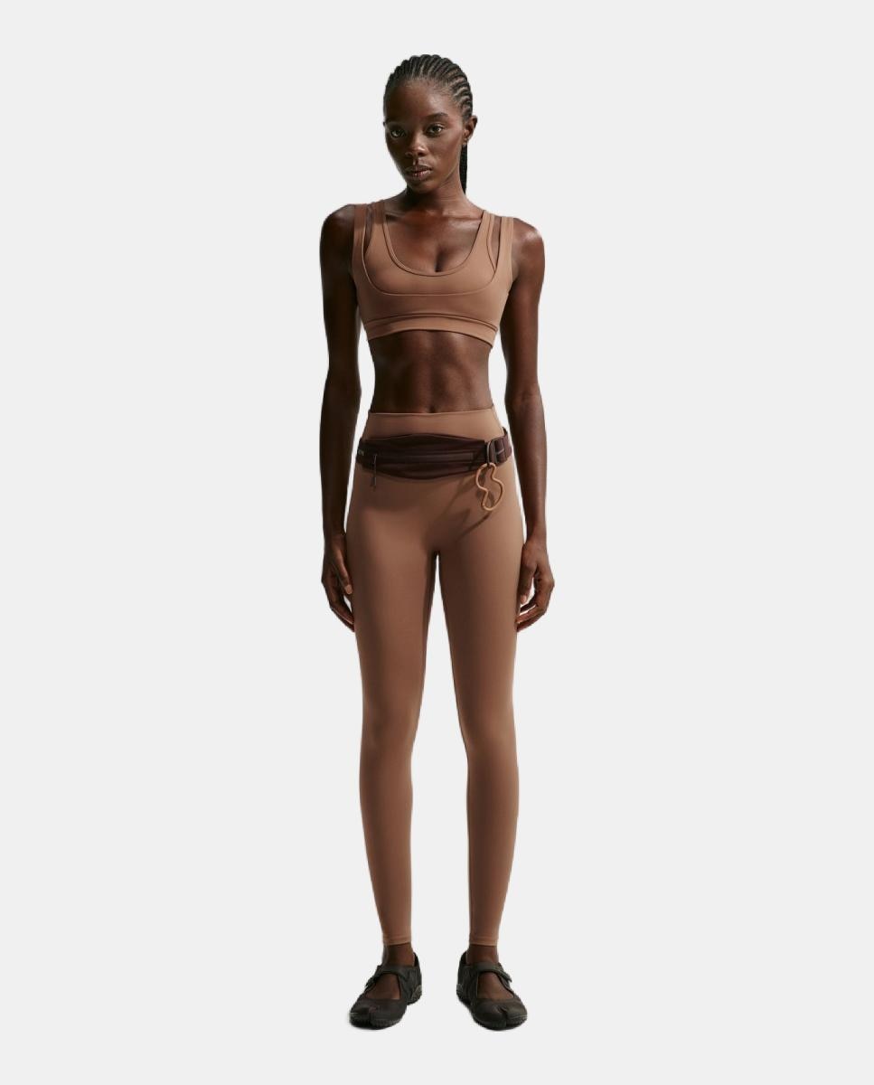 Imagen 0 de Malla de mujer Matte 26'' NikeSKIMS Marrón