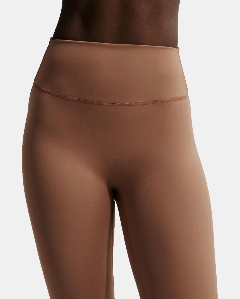 Malla de mujer Matte 26'' NikeSKIMS - Marrón Marrón-3