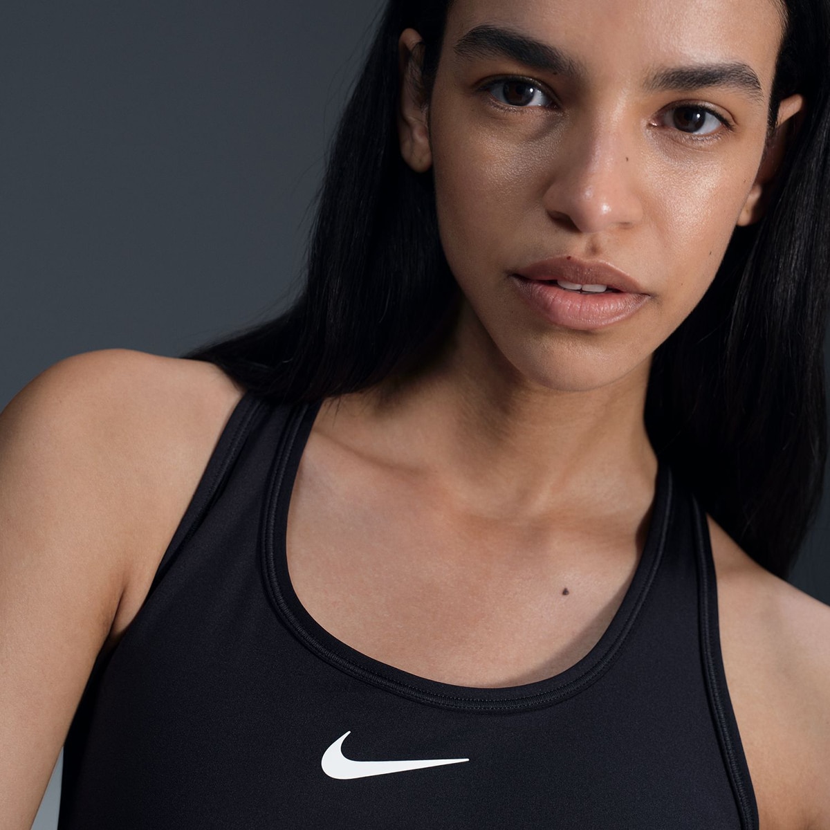 Top de Mulher Swoosh Medium Support Bra Preto-3