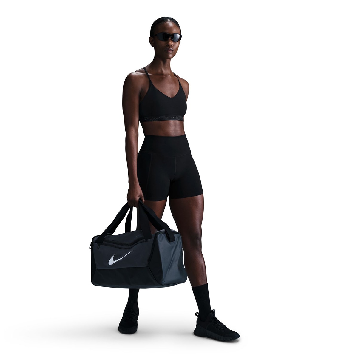 Top de mulher Indy Nike Preto-1