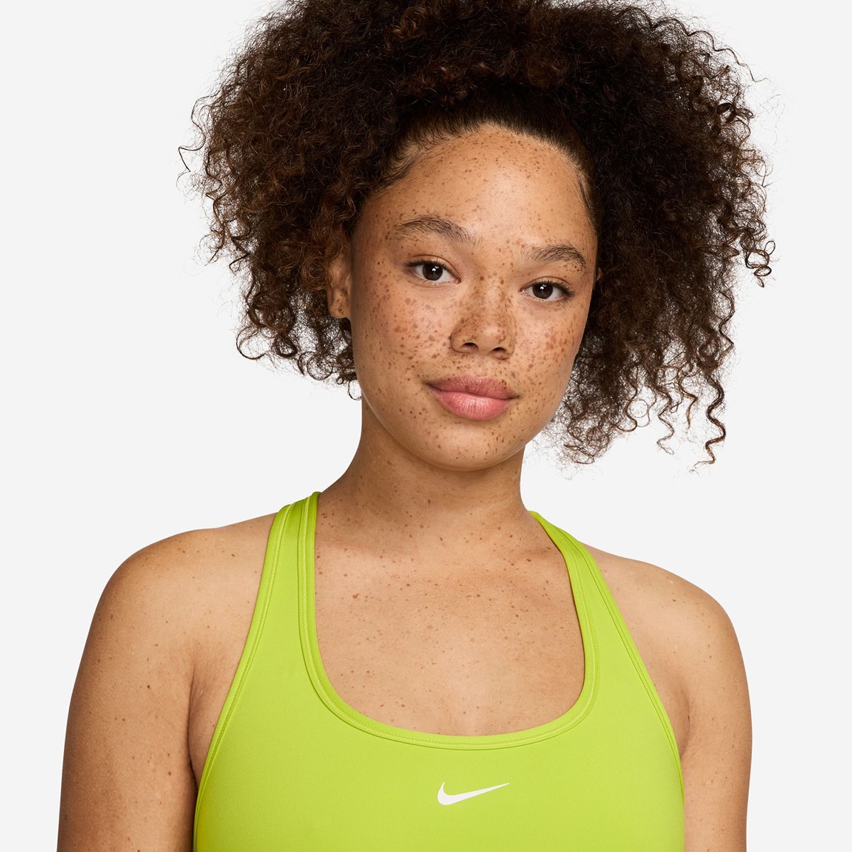 Top de Mulher Swoosh Light Support Amarelo-3