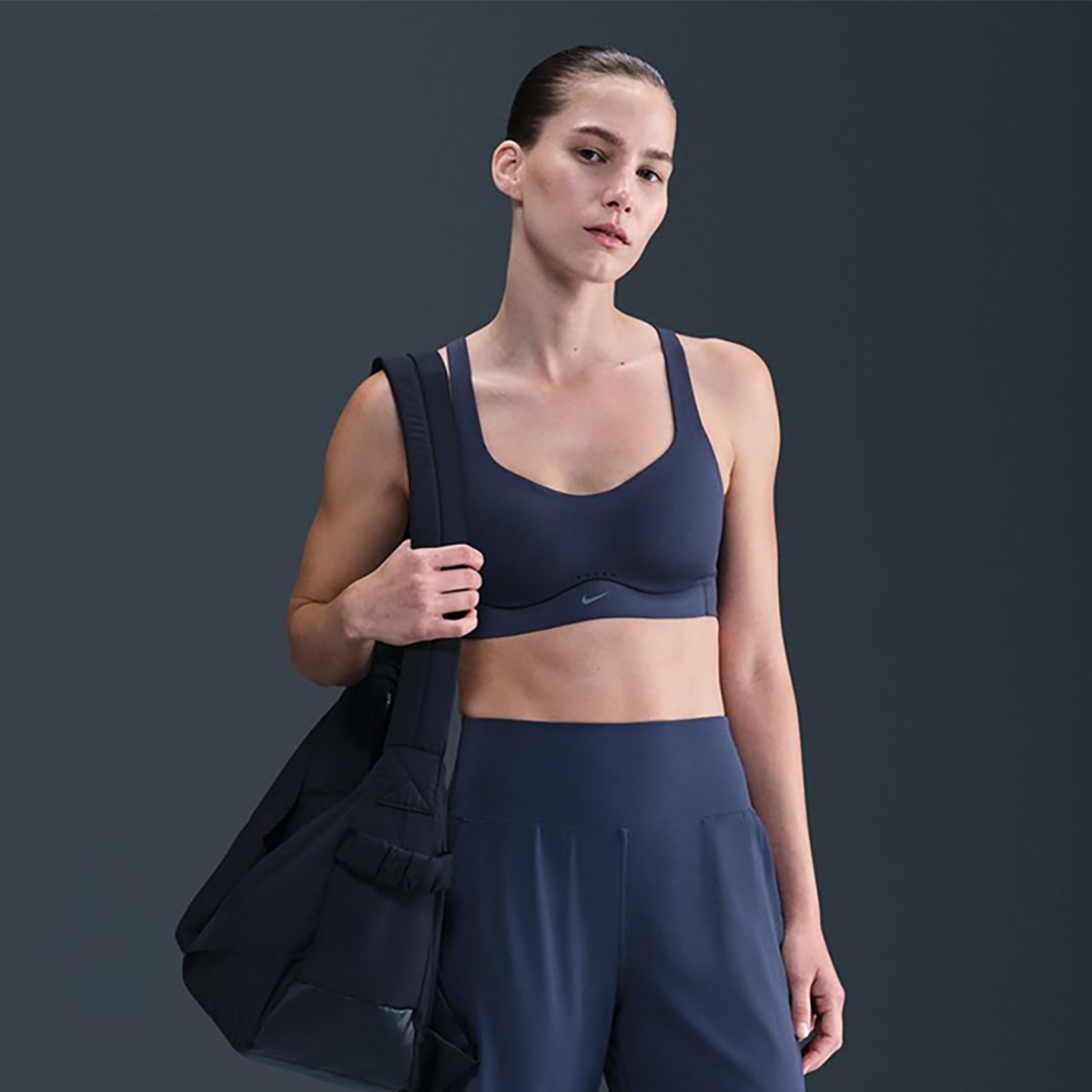 Top de Mulher Alate High Support Azul-marinho-1