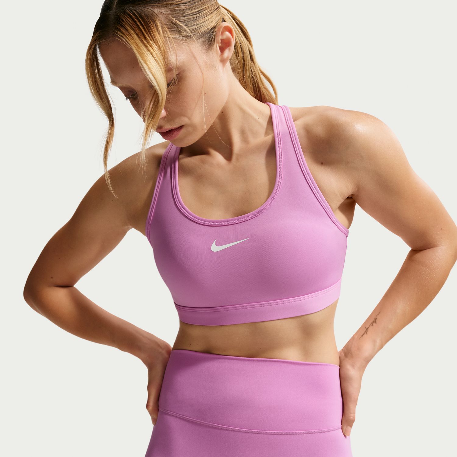 Top de Mulher Swoosh Medium Support Bra Roxo-5