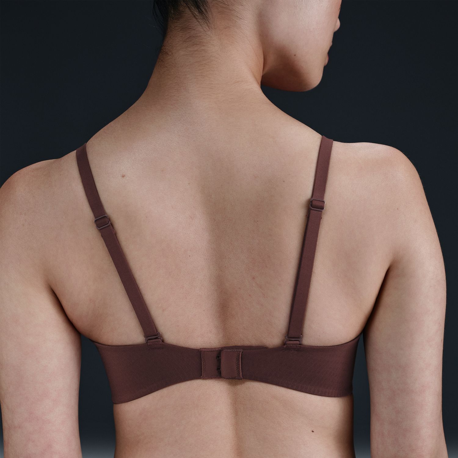 Top de Mulher Alate Minimalist Castanho-5