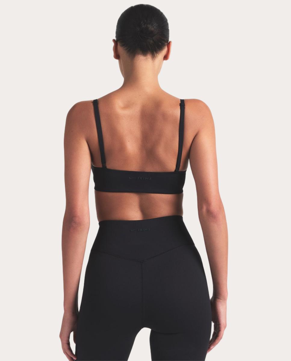 Top de mujer Matte Bra NikeSKIMS - Negro Negro-2