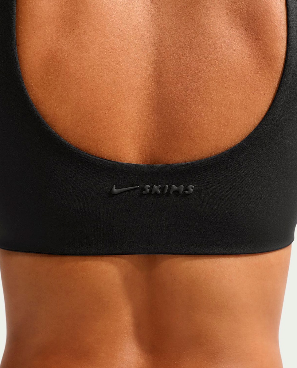 Top de mujer Matte Bra NikeSKIMS - Negro Negro-6