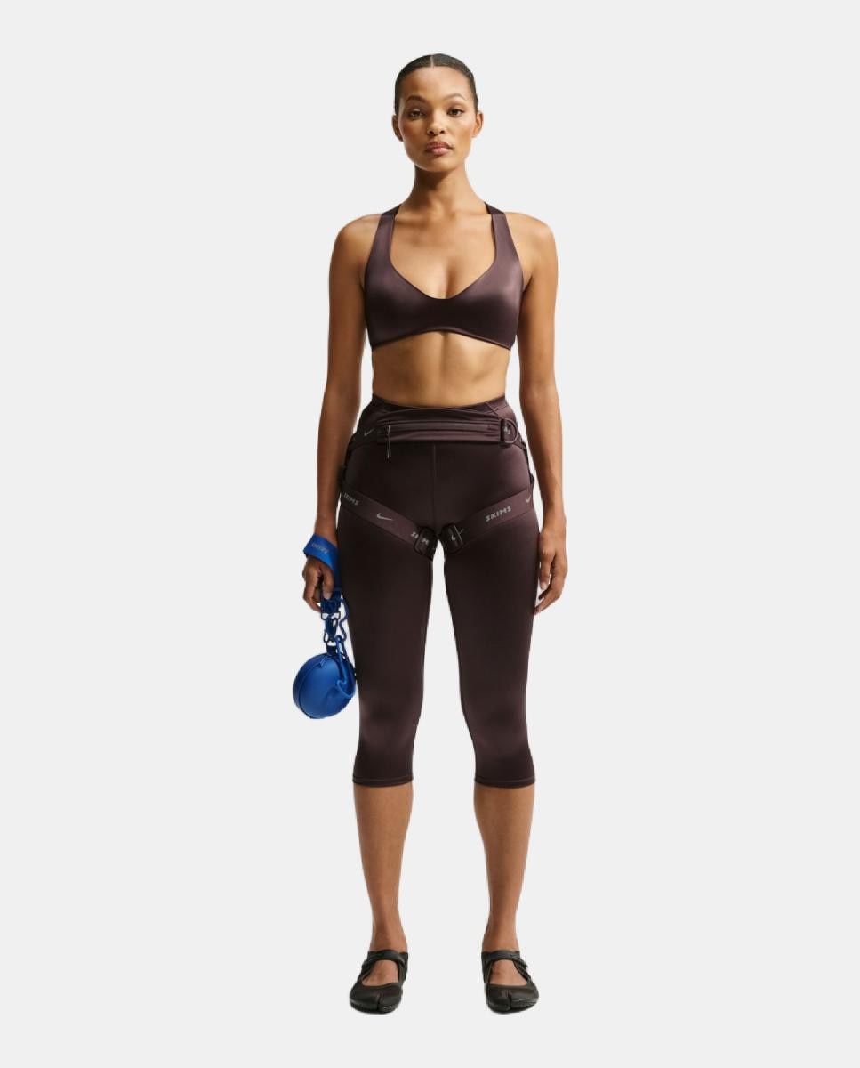 Imagen 0 de Top de mujer Satin Shine Bra NikeSKIMS Marrón oscuro