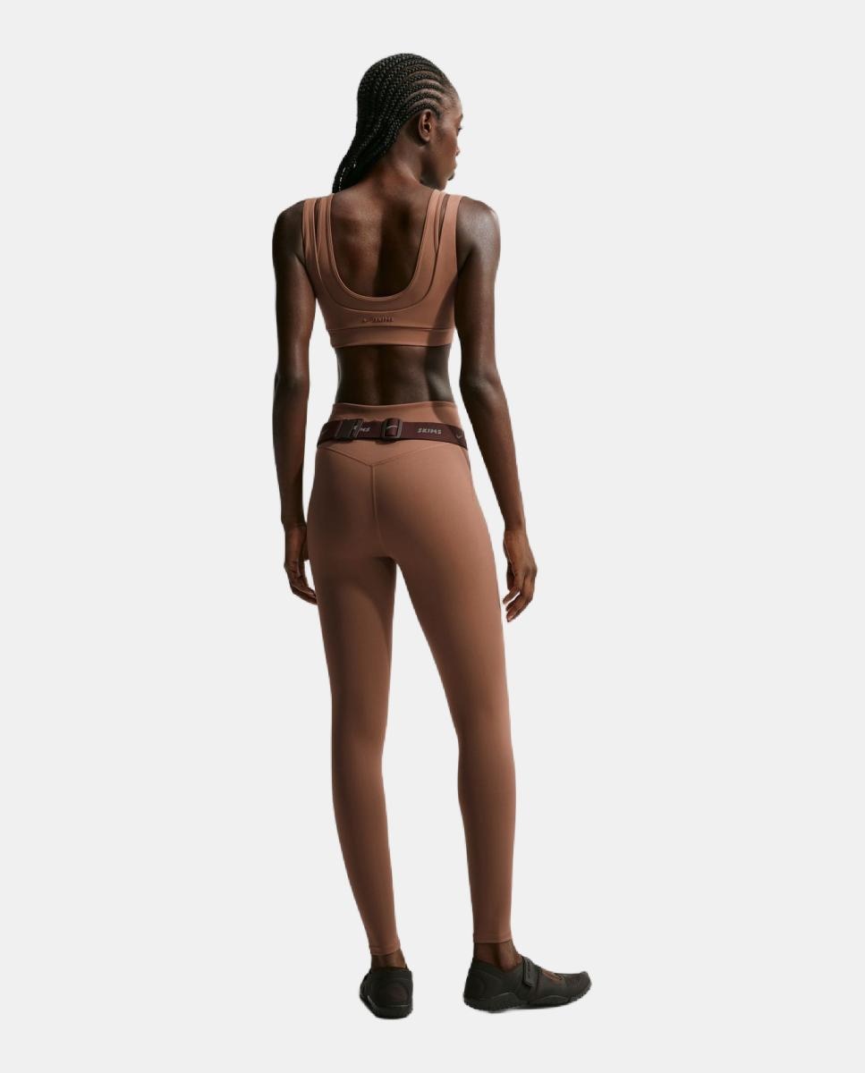Top de mujer Matte Scoop Bra NikeSKIMS - Marrón Marrón-2