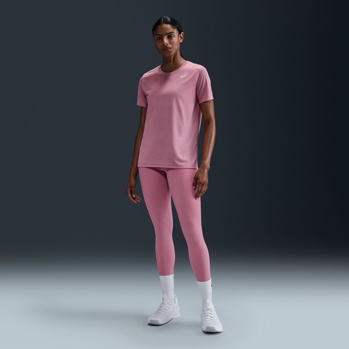 T-shirt de Mulher One Classic Rosa-1