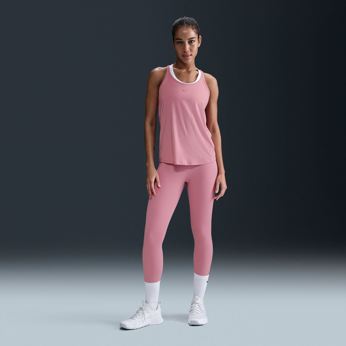 T-shirt de Mulher One Classic Rosa-1