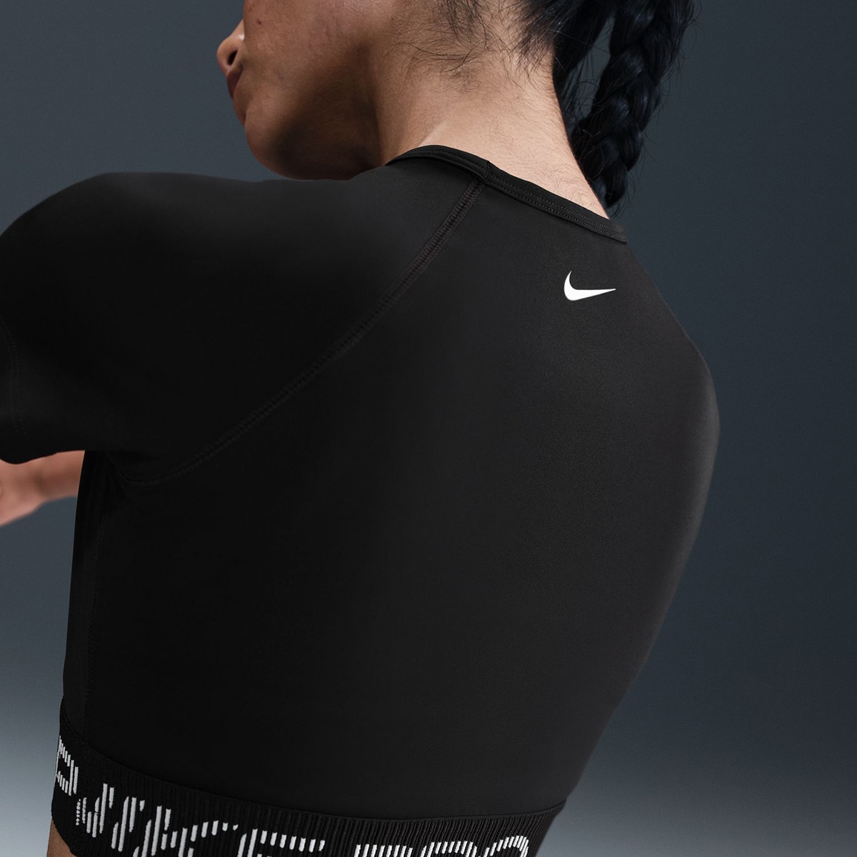 T-shirt de mulher Pro Nike Preto-5