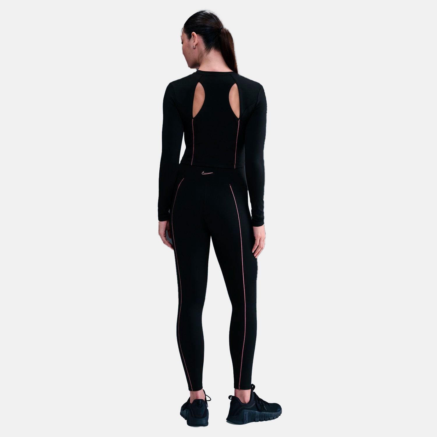 T-shirt de Mulher One Preto-2
