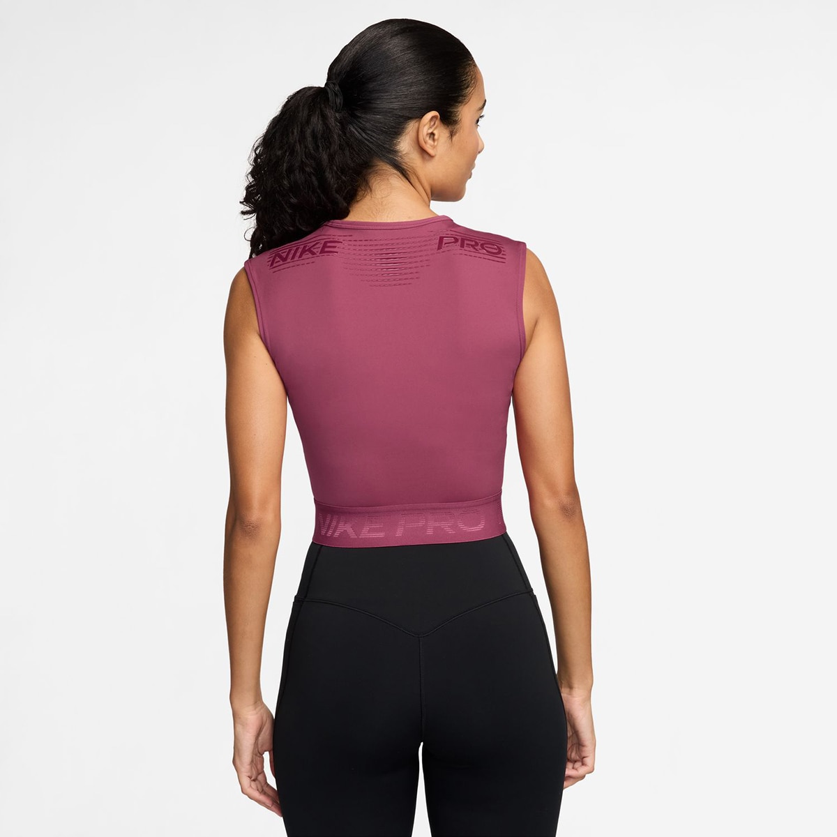 T-shirt de mulher Pro Nike Rosa-2