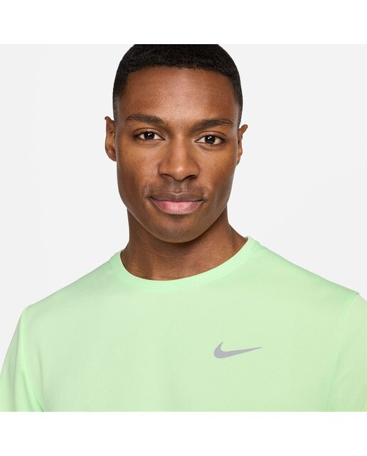 T-shirt de homem Miler Nike Verde-flúor-3
