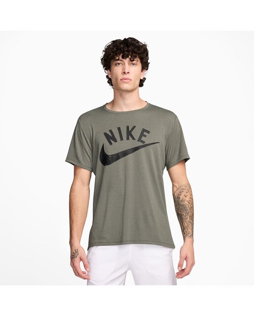 T-shirt de Homem Miler Swoosh Caqui-1