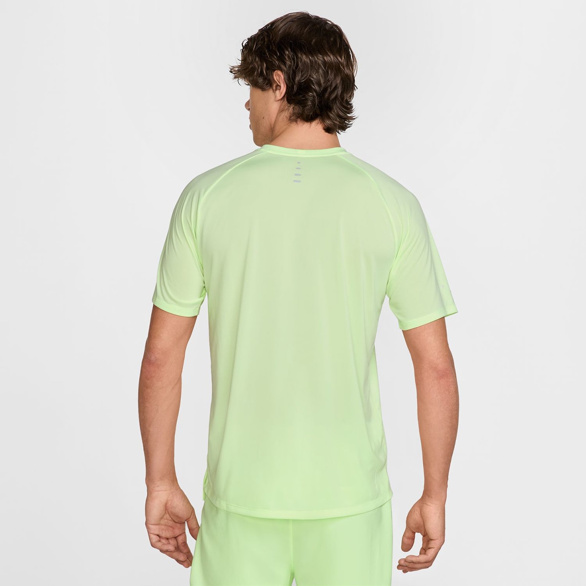 T-shirt de Homem Stride Amarelo-2
