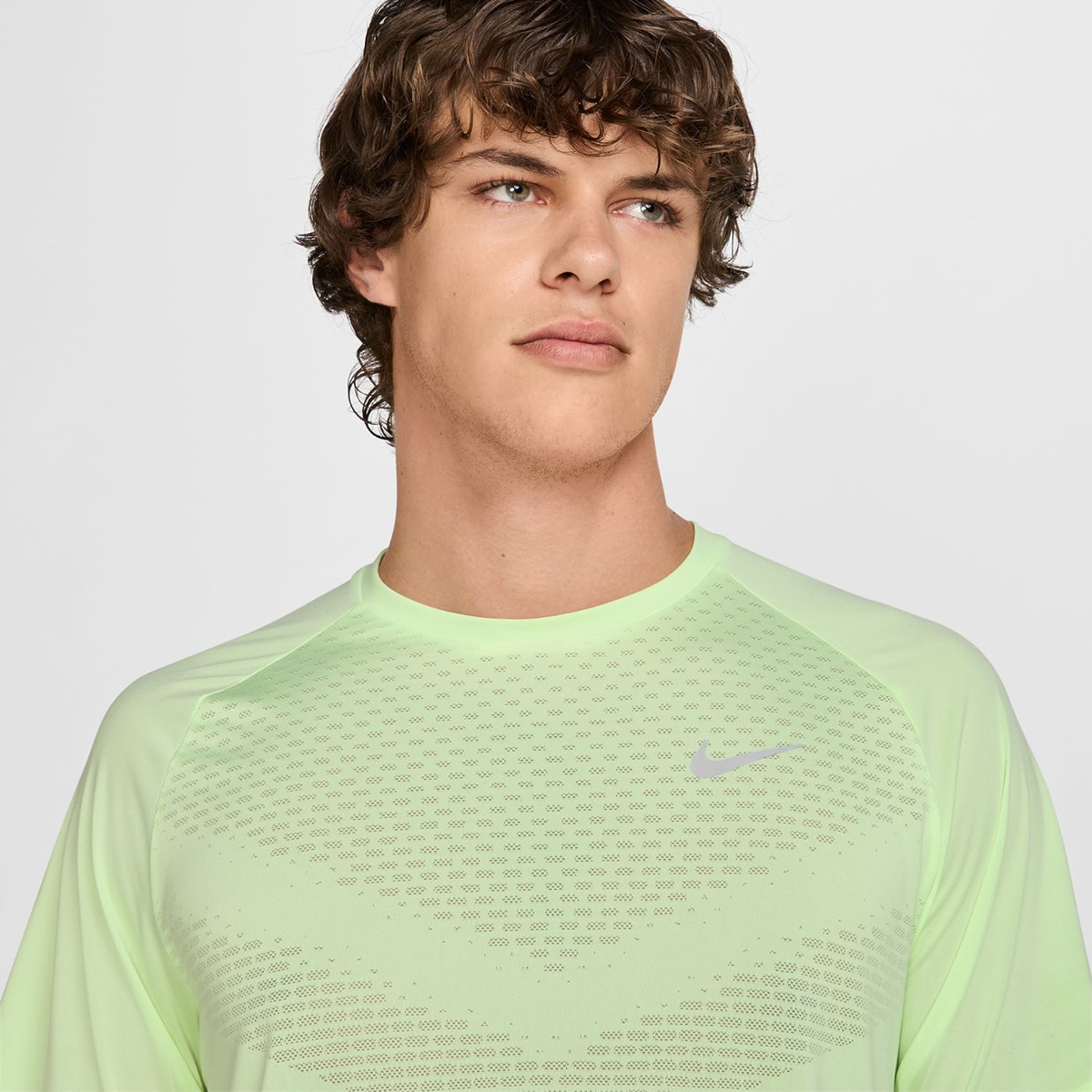 T-shirt de Homem Stride Amarelo-4
