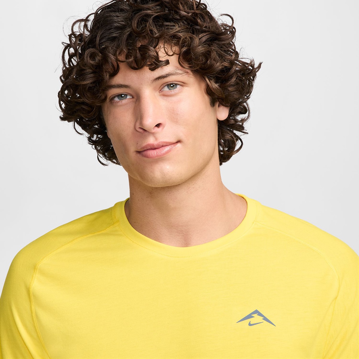 T-shirt de Homem Solar Chase Amarelo-3