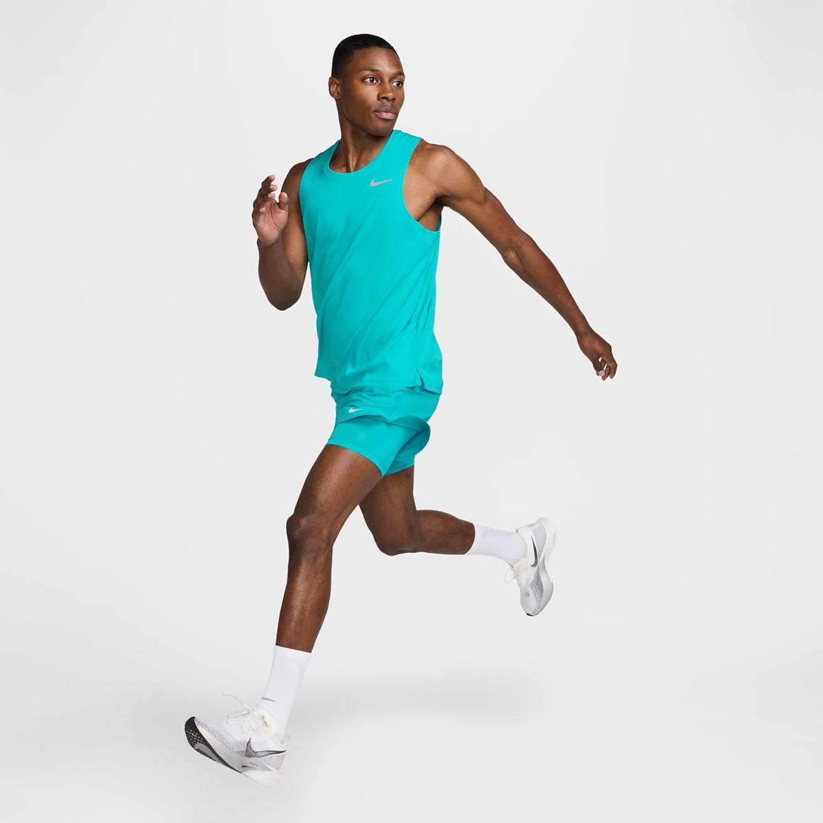 T-shirt de homem Miler Nike Verde-5