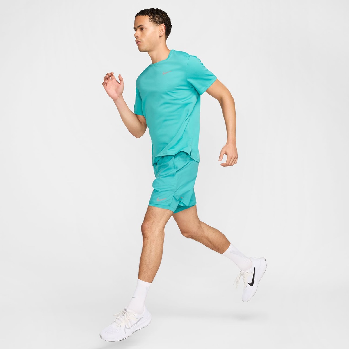 T-shirt de homem Miler Nike Verde-5