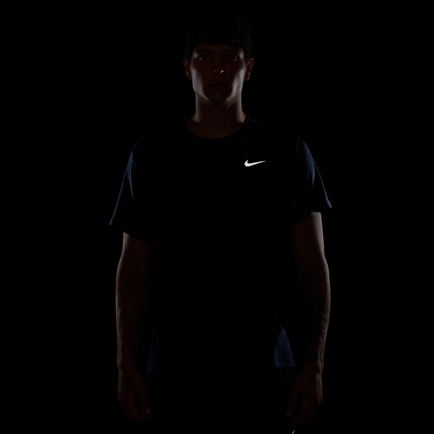 T-shirt de homem Miler Nike Azul-marinho-6