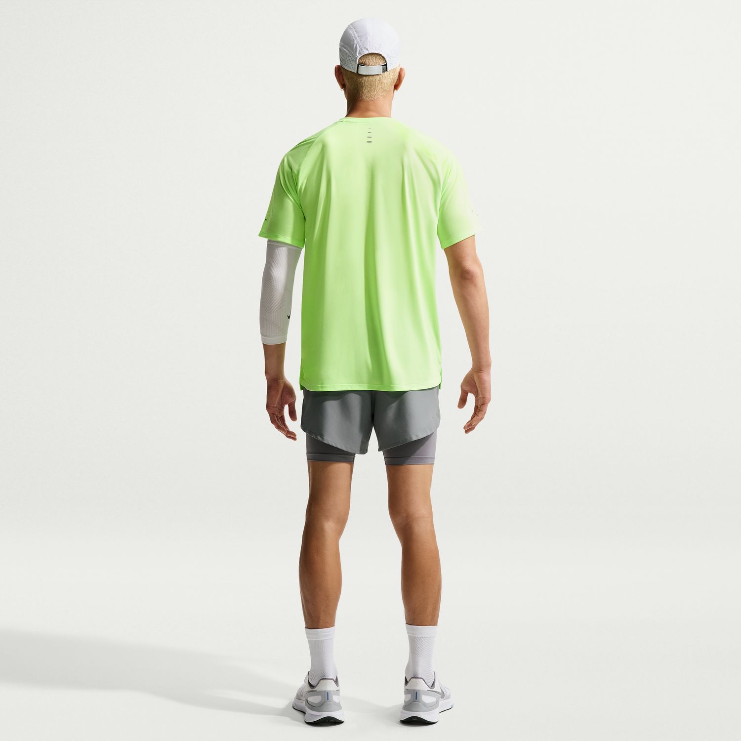 T-shirt de Homem Stride Verde-2