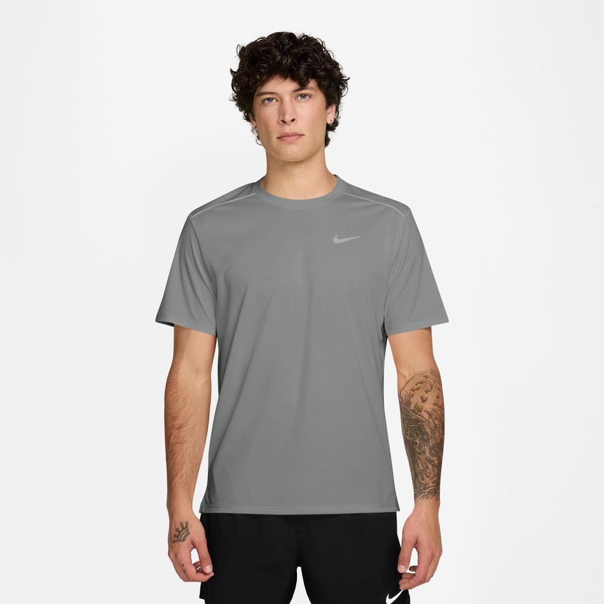Imagem 0 de T-shirt de Homem DF UV Miler