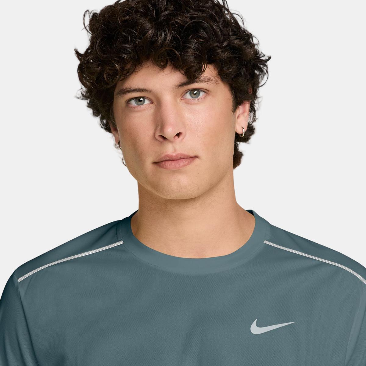 T-shirt de Running de Homem M NK DF UV Miler SS Verde-3