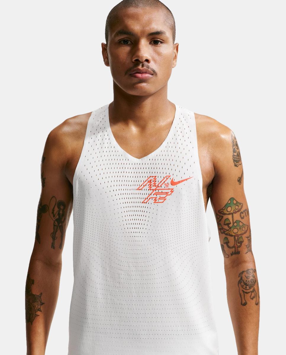 Nike - Camiseta de hombre M Nk Dfadv Aeroswift Gfx Snglt Nike.