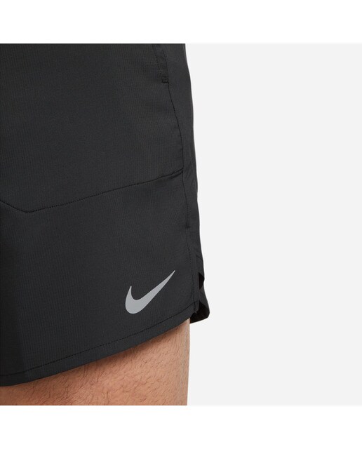 Calções Dri-FIT Stride Preto-7