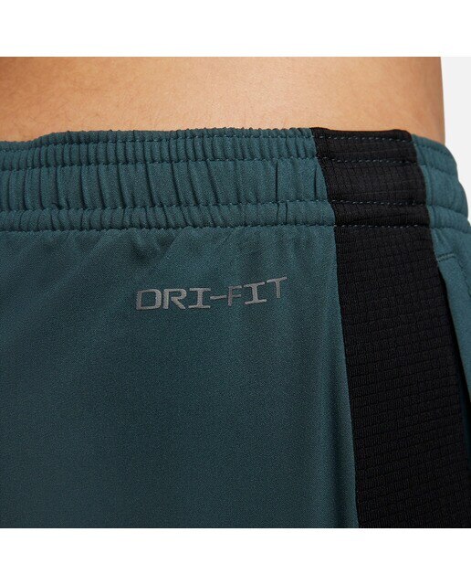 Calções de Homem Dri-FIT Run Division Stride Verde-4