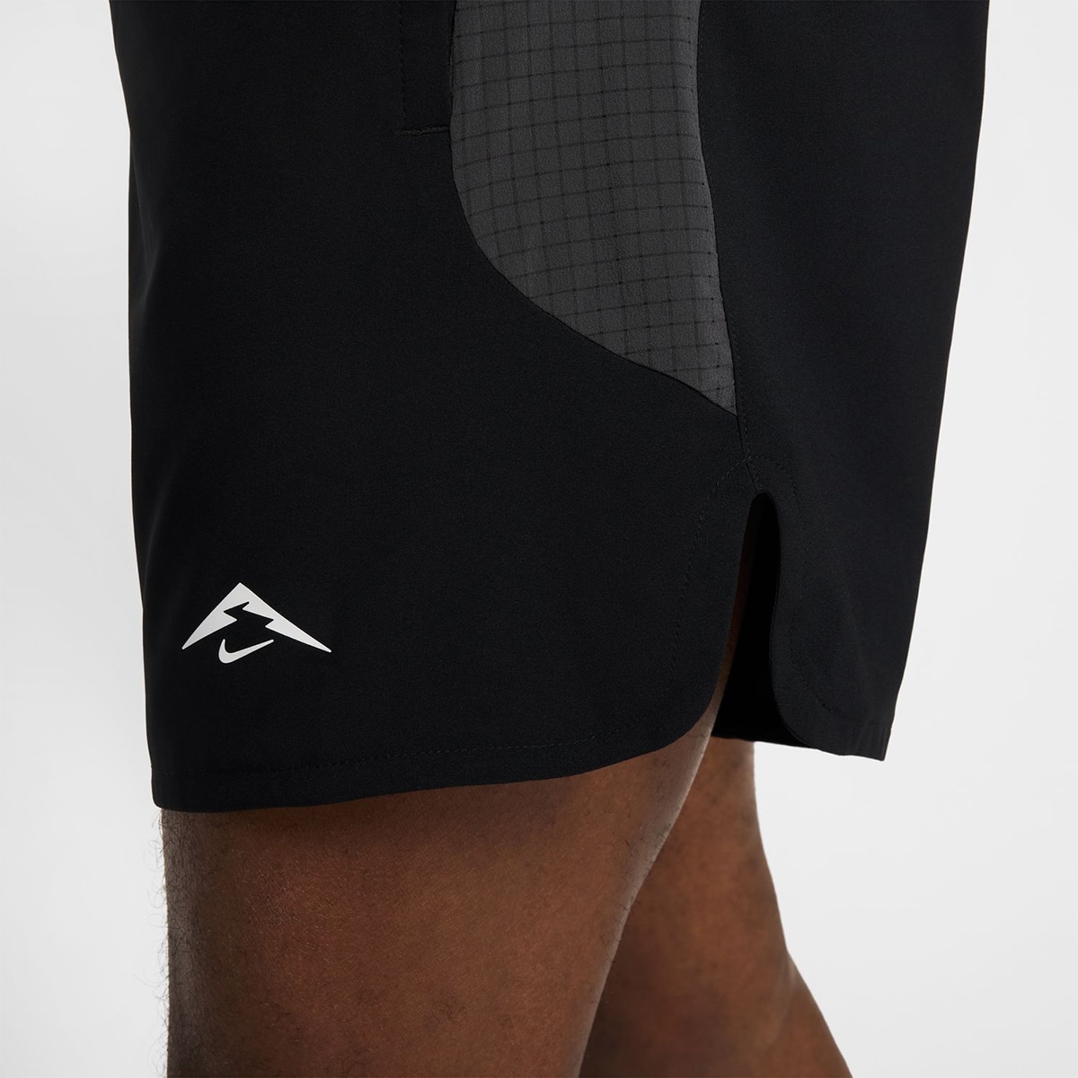 Calções de Homem Trail Preto-4