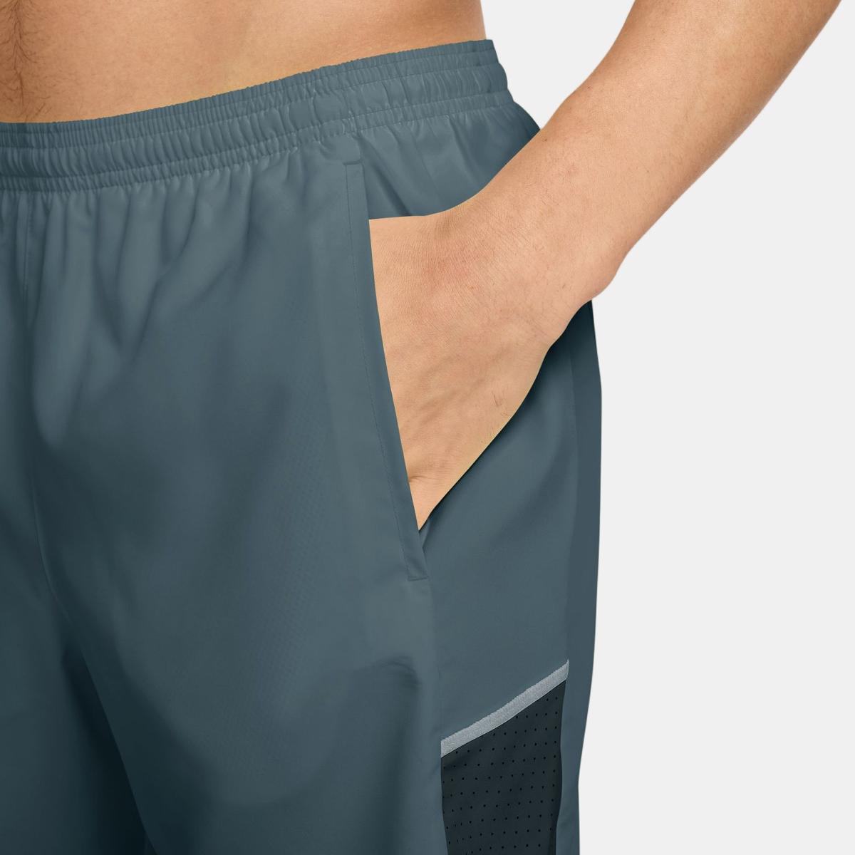 Calções de Homem M Nk DF Prmry Nano 7In Short Verde-4