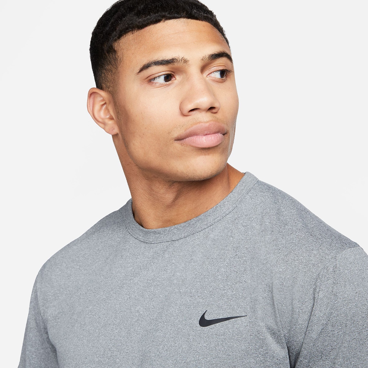 T-shirt de Training de Homem M NK DF UV Hyverse SS Cinzento-3