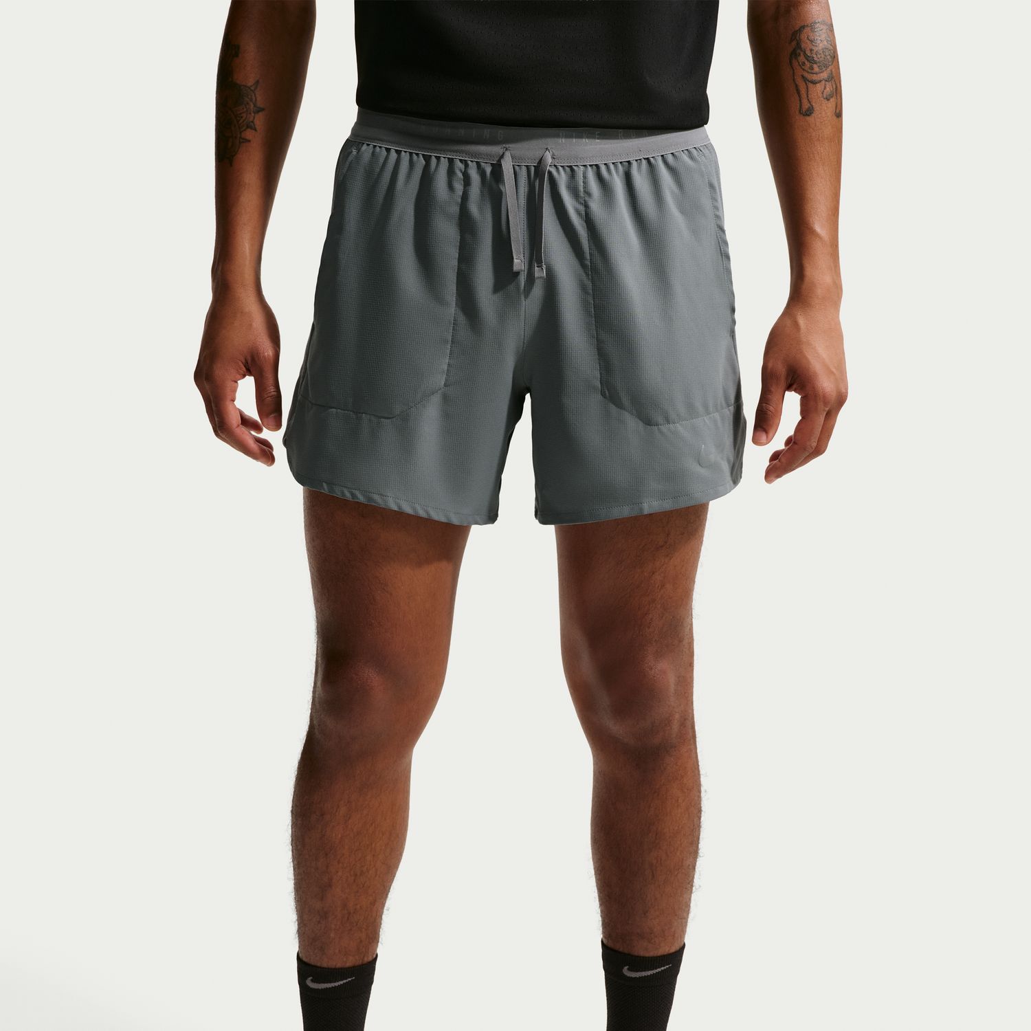 Calções de Homem M NK DF STRIDE 5IN BF SHORT Cinzento-3