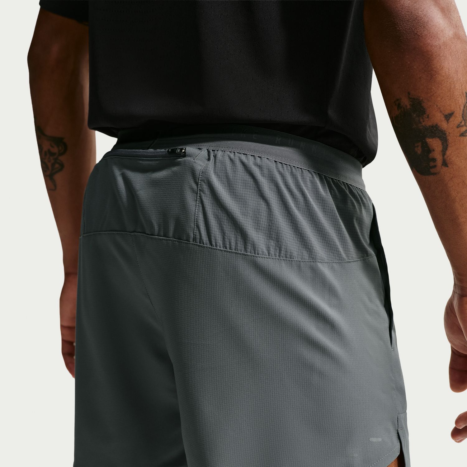 Calções de Homem M NK DF STRIDE 5IN BF SHORT Cinzento-4