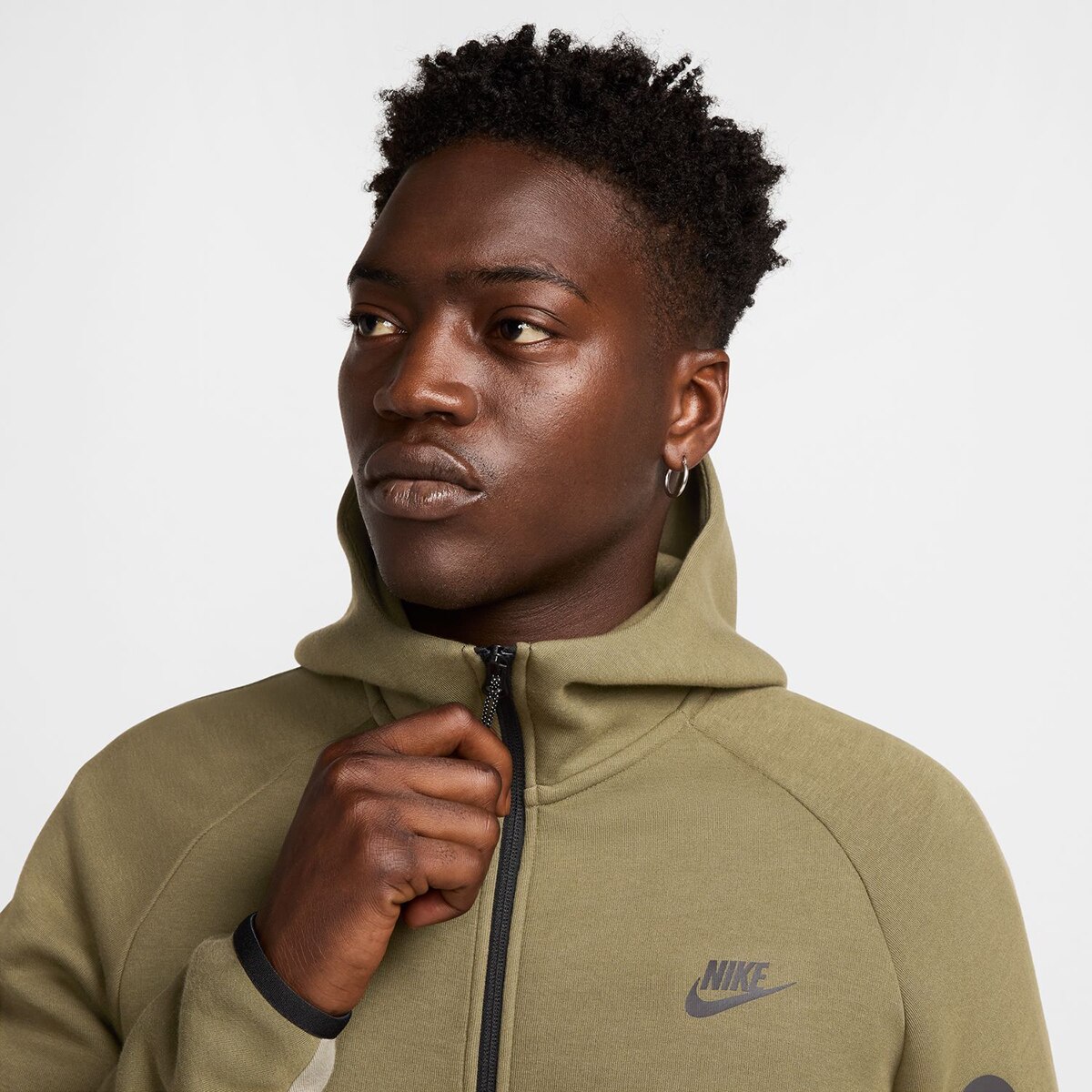Sweatshirt de Homem Tech Verde Azeitona-4