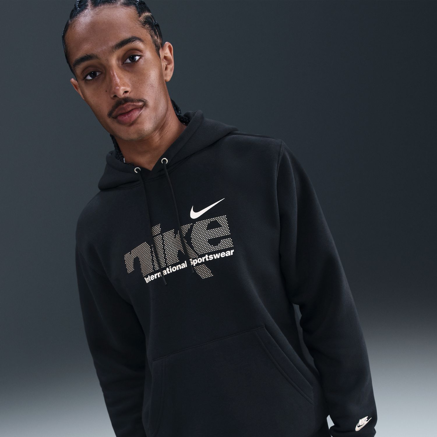 Sweatshirt de homem Sportswear Club Nike Preto-3