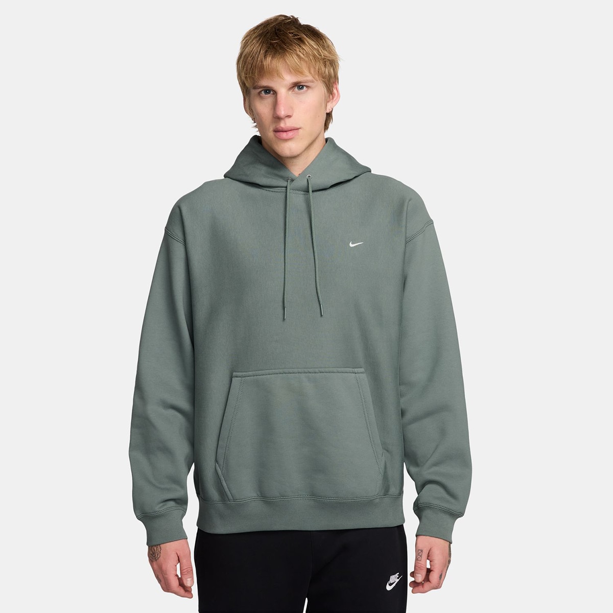 Sweatshirt de Homem Solo Swoosh Verde-1