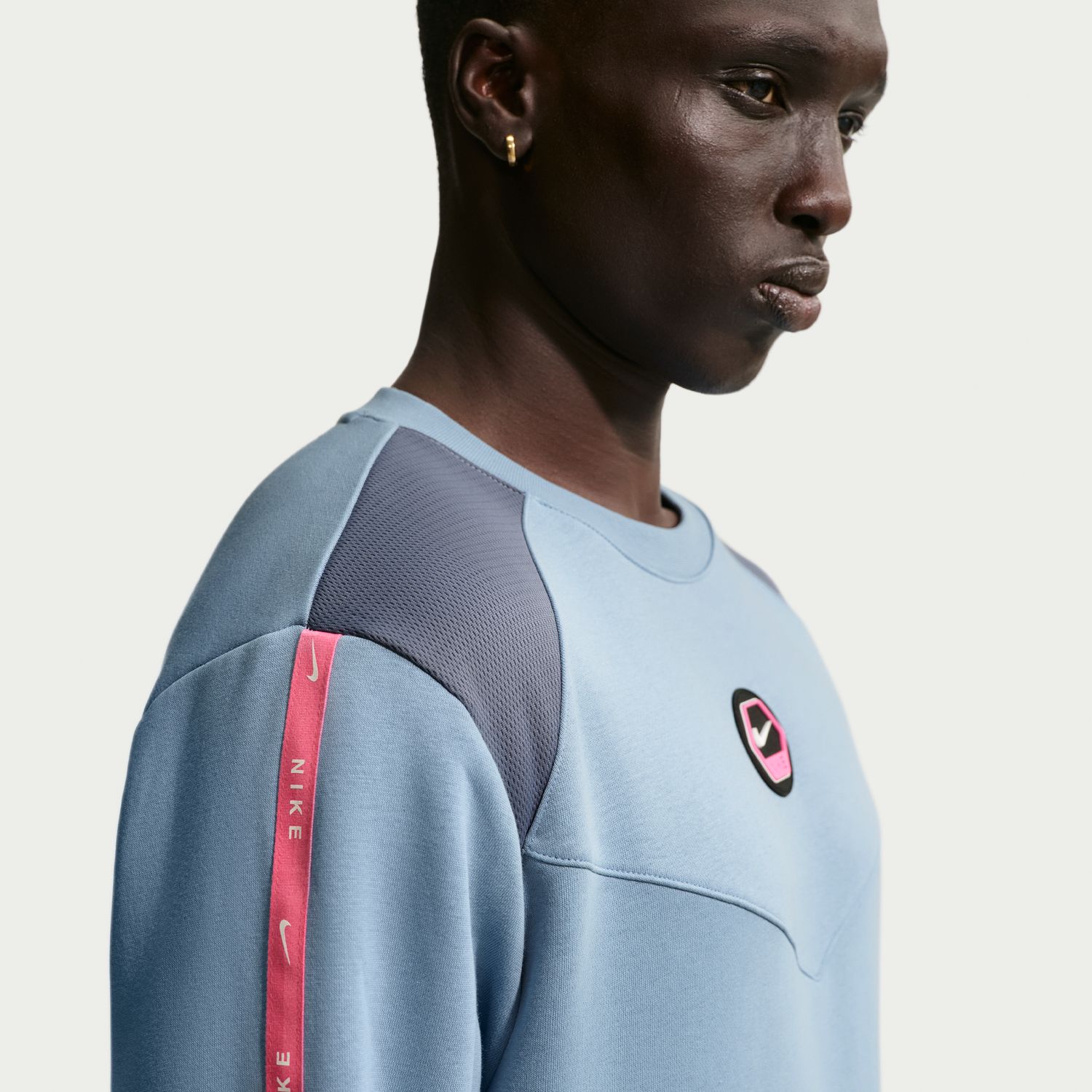 Sweatshirt de homem Sportswear Club Nike Azul-5