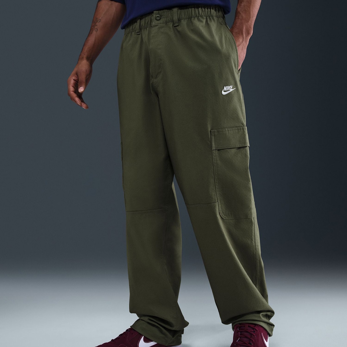 Calças de homem Sportswear Club Nike Verde Azeitona-4