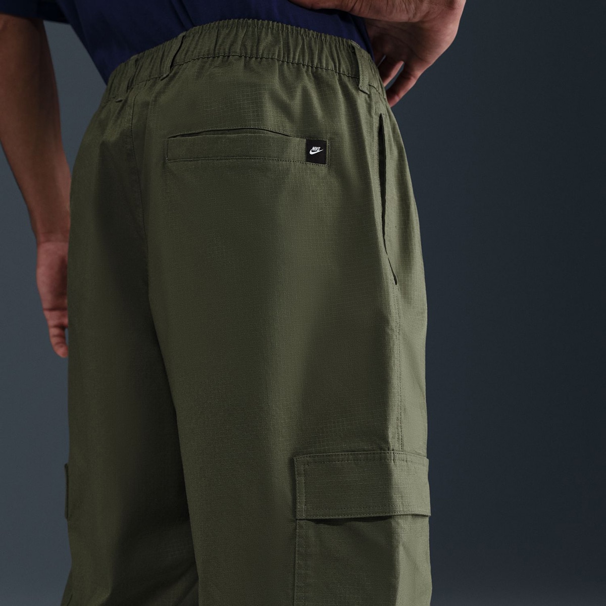 Calças de homem Sportswear Club Nike Verde Azeitona-5
