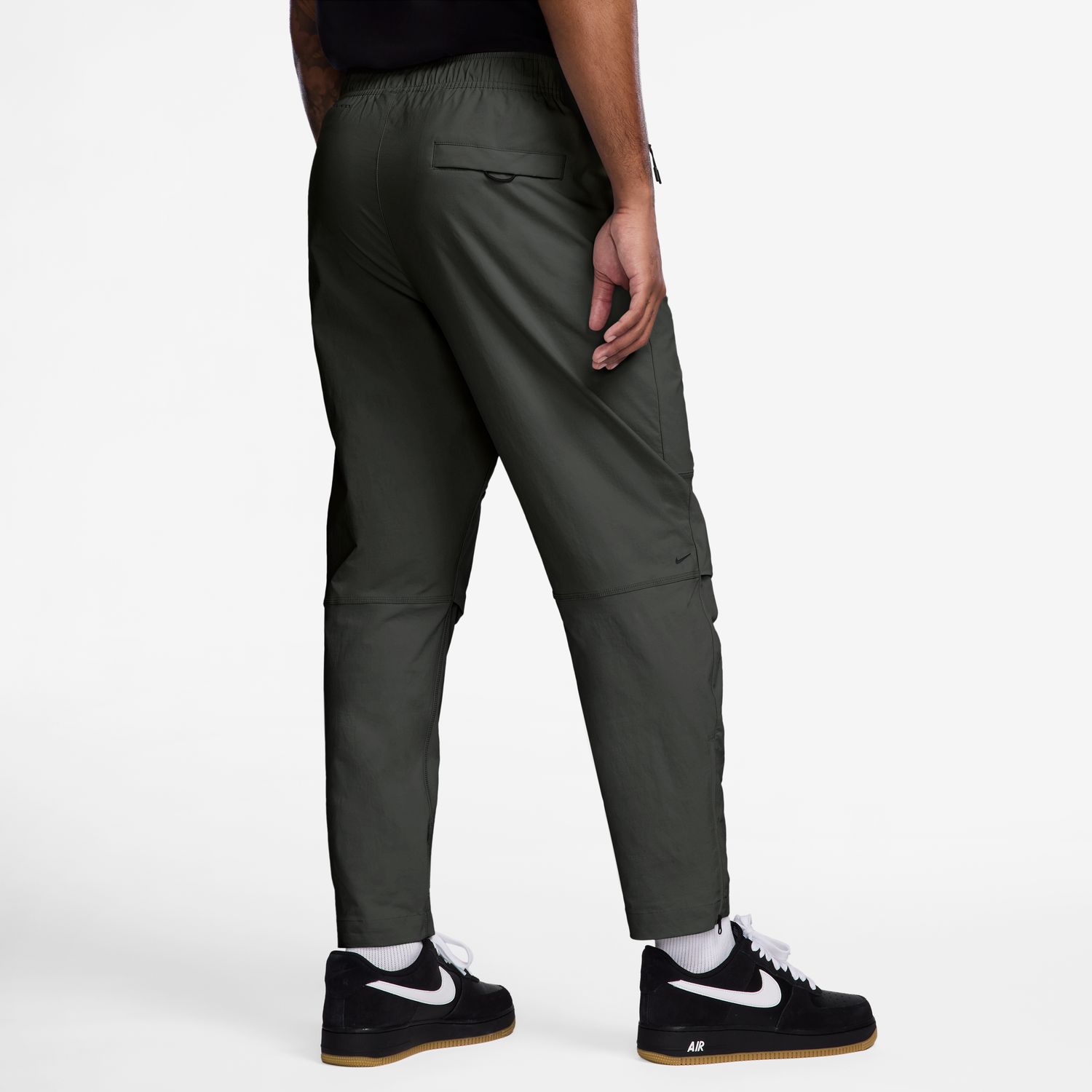 Pantalón de hombre M Nk DF Tch Wvn Oh Pant Nike - Verde Verde-2
