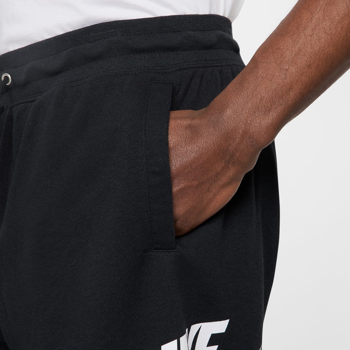 Calções de Homem Club Alumni Ft Short Preto-4