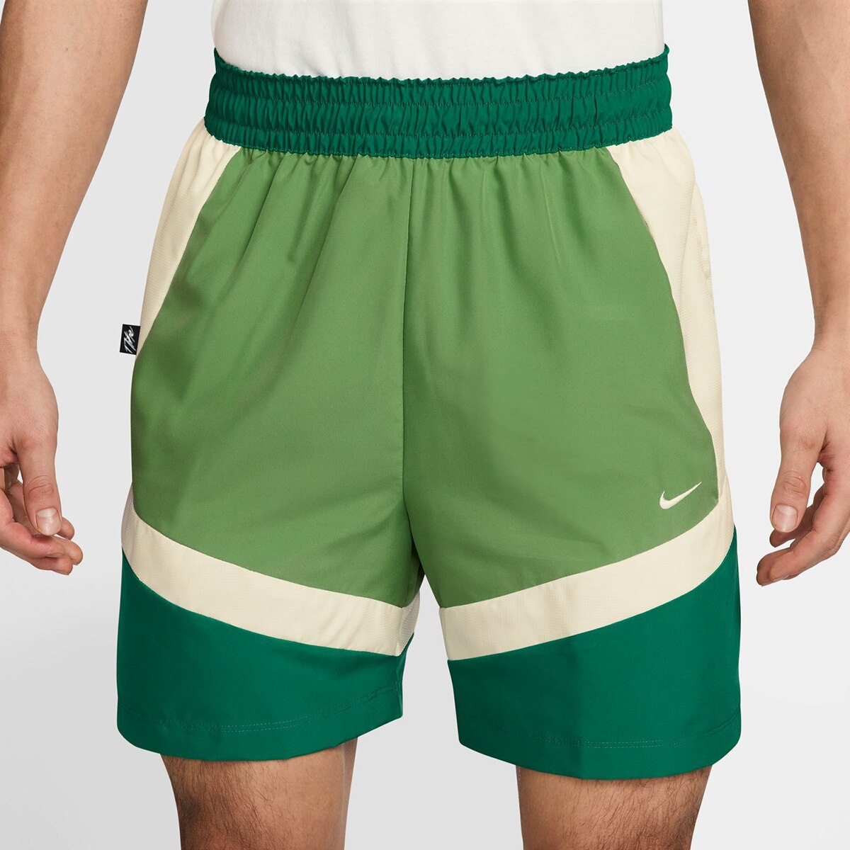 Imagem 0 de Calções de Homem Dri-FIT Wvn Icon 6'' Short Stf